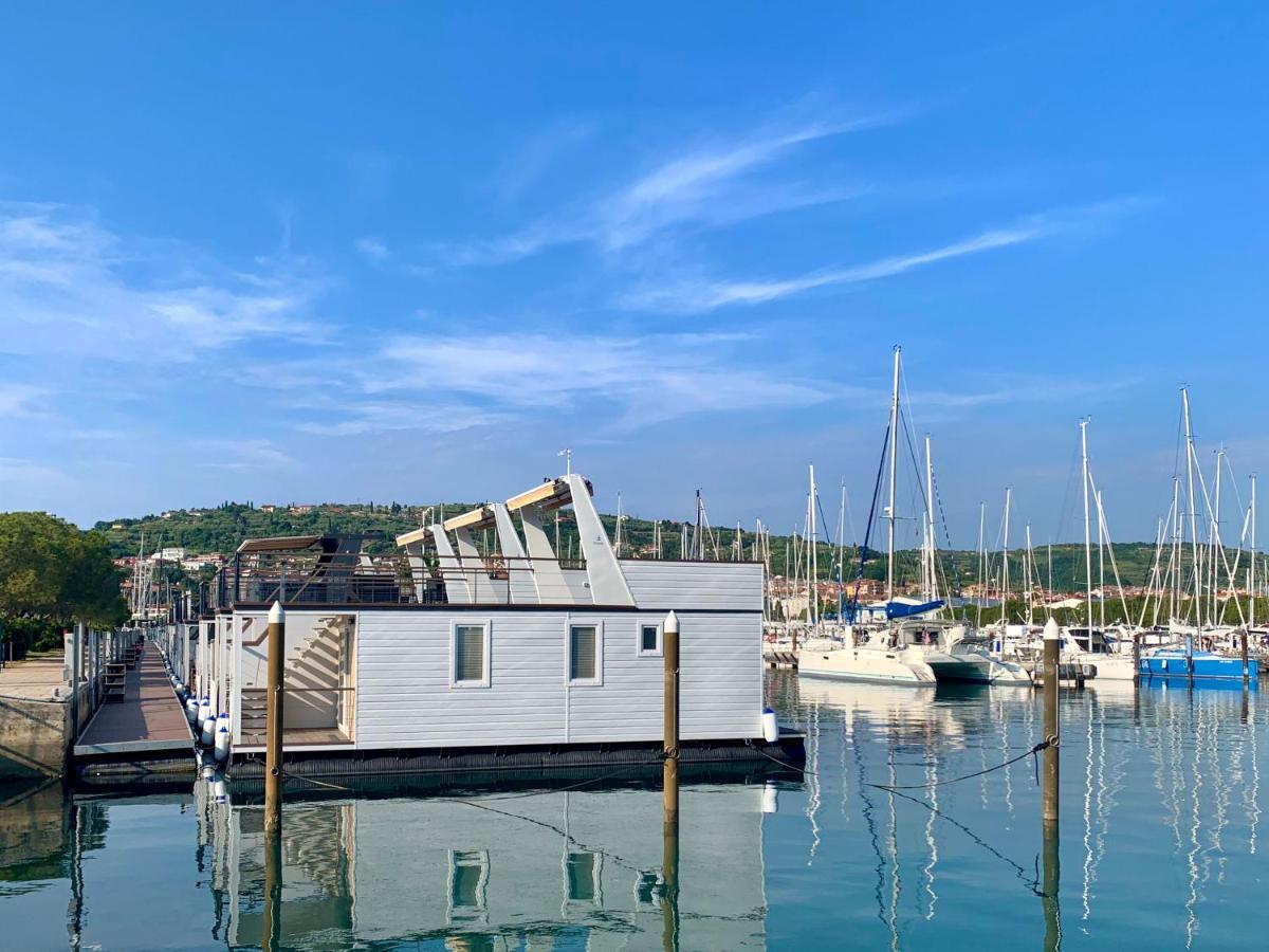 Bonita Houseboat Apartment Portorose Exterior photo